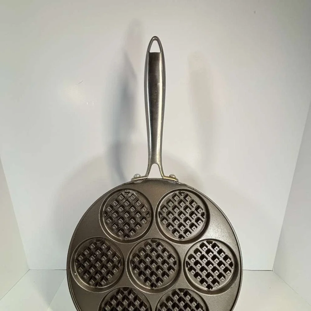 NORDIC WARE Non Stick Silver Dollar Waffle Chaffle Pan Makes 7 Waffles‎ at Once